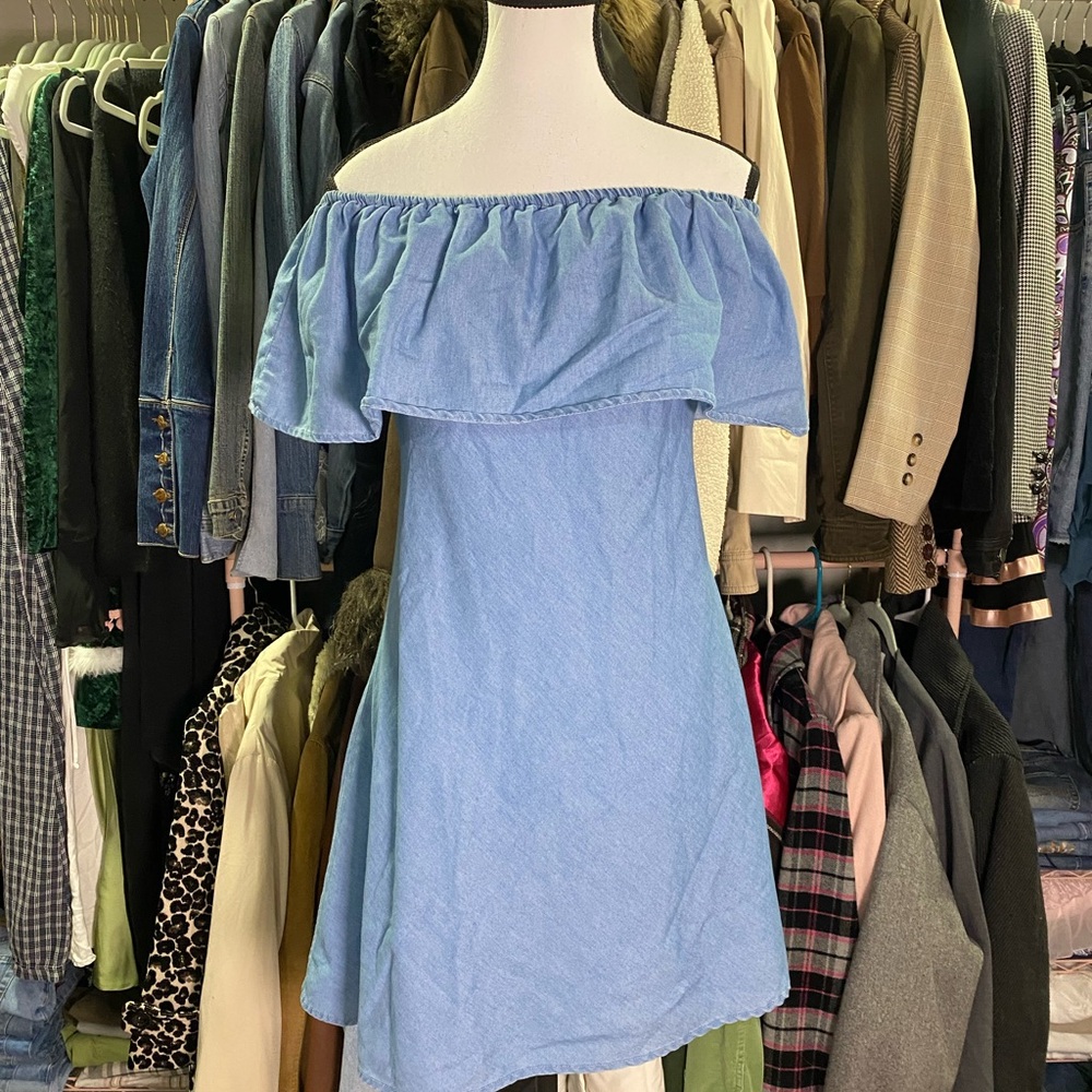 Noble U Off-Shoulder Blue Dress